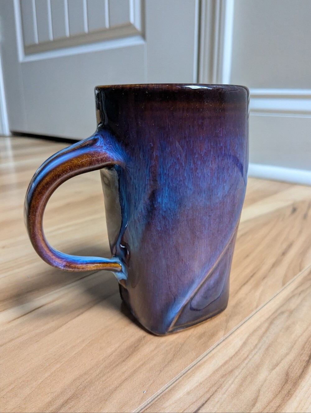 Vintage Bill Campbell Studio Pottery Drip Glaze Mug 5 1/4" Tall Twist Signed